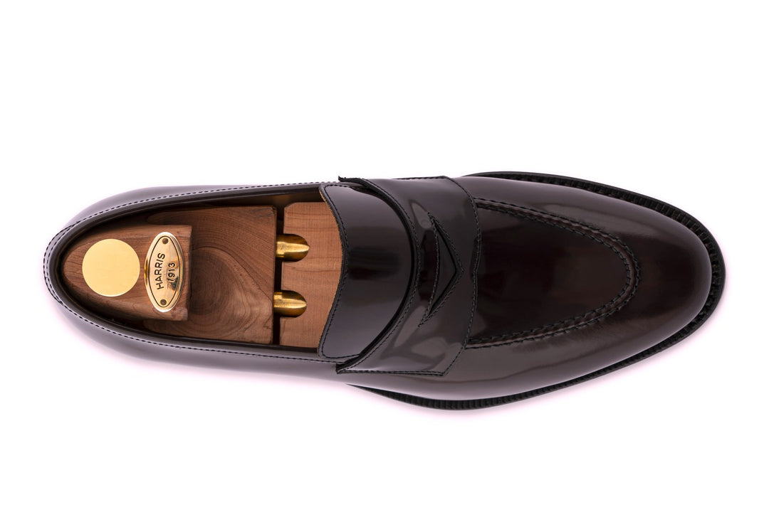 Brushed leather moccasin