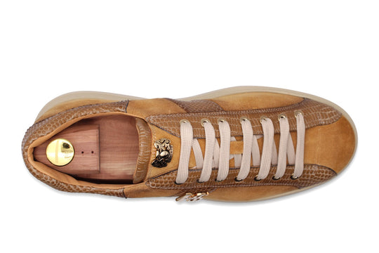 Sneakers in pelle scamosciata sfumata a mano
