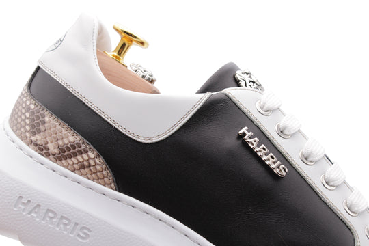 Turnschuhe mit kostbaren Lederdetails