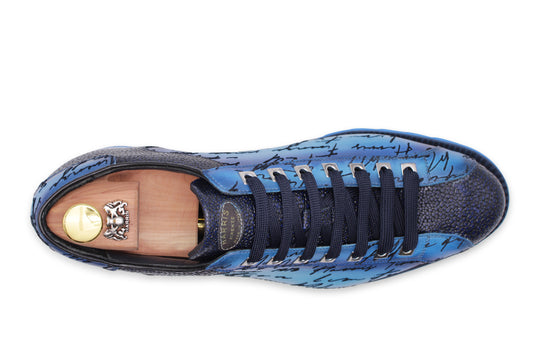 Sneakers signature dipinta a mano