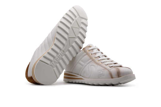 Leather sneakers with shaded details