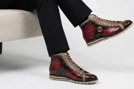 Bottine en cuir effet crocodile