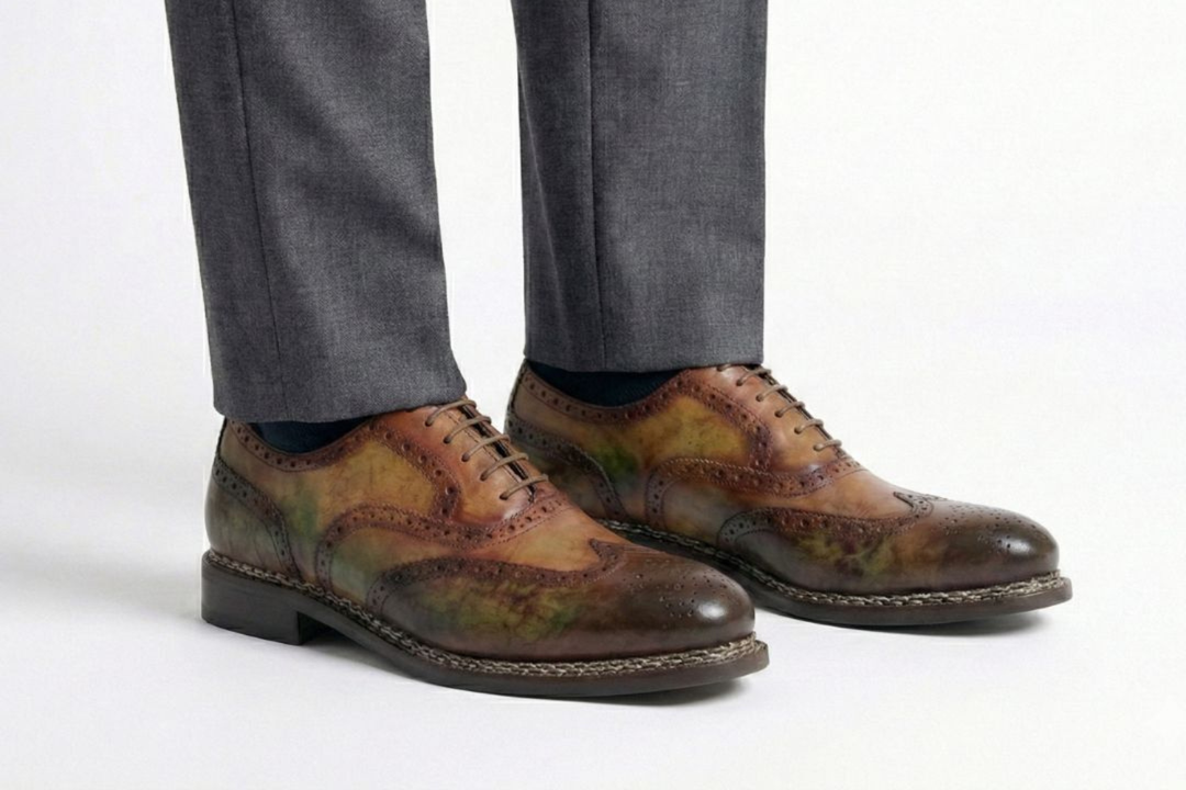 Oxford hand-painted with Norwegian workmanship