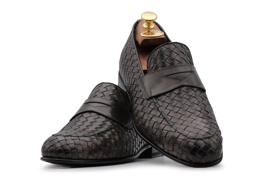Woven leather loafer