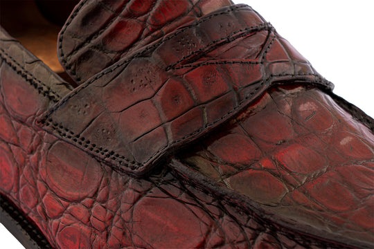 Mocassino in alligatore dipinto a mano Rosso