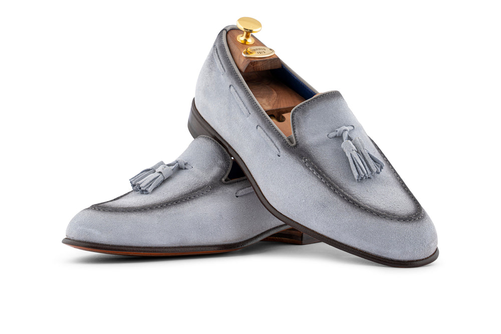 Mocassino in suede con pon pon Grigio