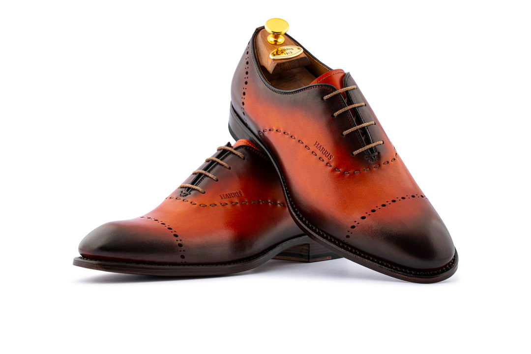 Handbemalte Brogues mit Handnaht