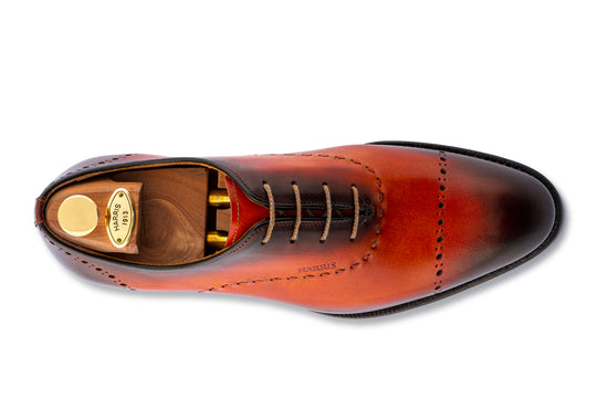 Handbemalte Brogues mit Handnaht