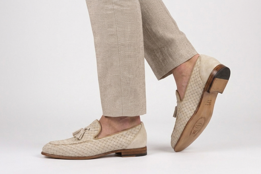 Mocasín de ante tejido