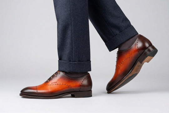 Handbemalte Brogues mit Handnaht