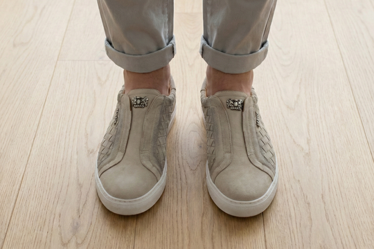 Slip-on-Sneaker aus gewebtem Leder