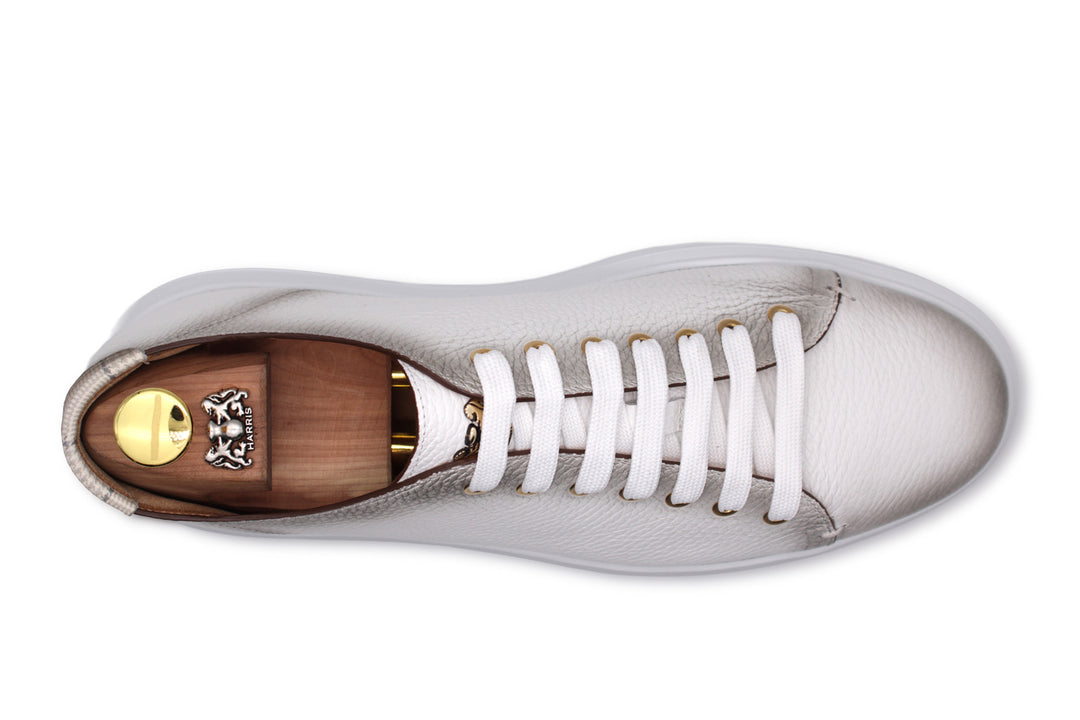 Sneaker in pelle morbida sfumata a mano
