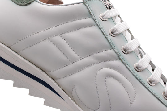 Leather sneakers with shaded details