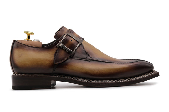 Hebilla única pintada a mano con elaboración noruega.