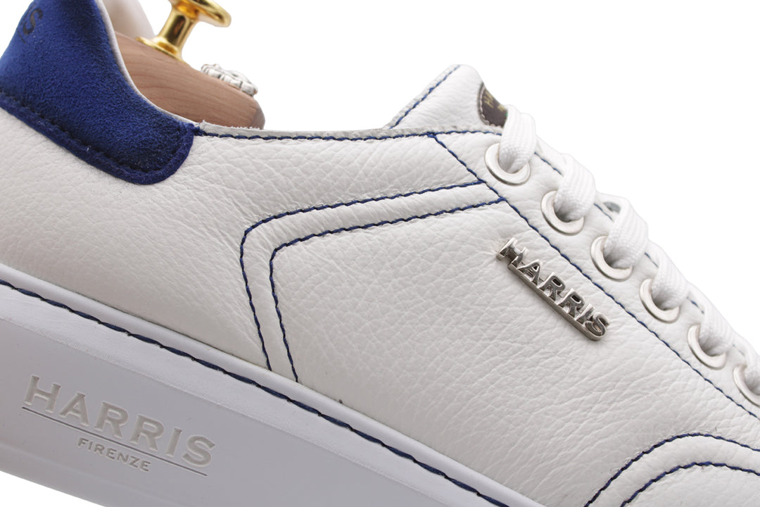 Comfort sneakers with suede details