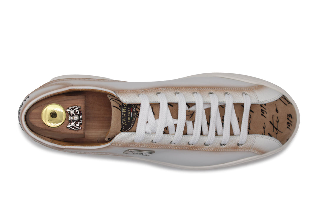 Leather sneakers and writer details