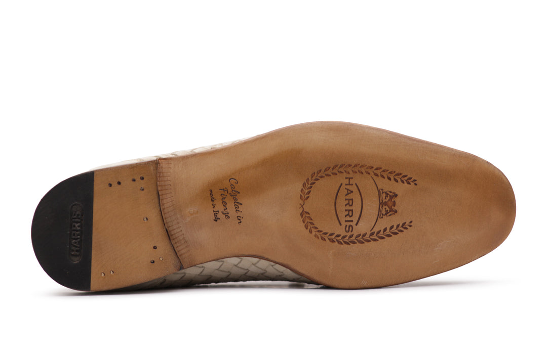Mocasín de ante tejido