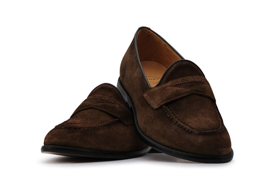 Leather loafer